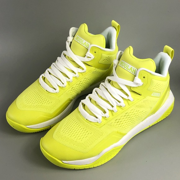 Moolah Neovolt Pro Mid Women’s Highlight Tape Basketball Shoes Size 8.5 - Picture 4 of 8